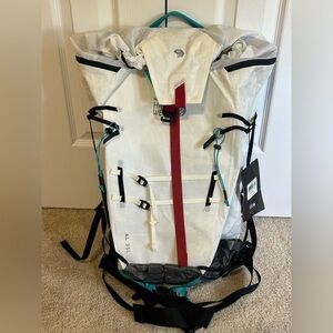 Mountain Hardwear alpine light 35 backpack
